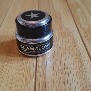 NEW GlamGlow youthmud